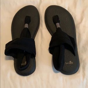 Yoga sandals